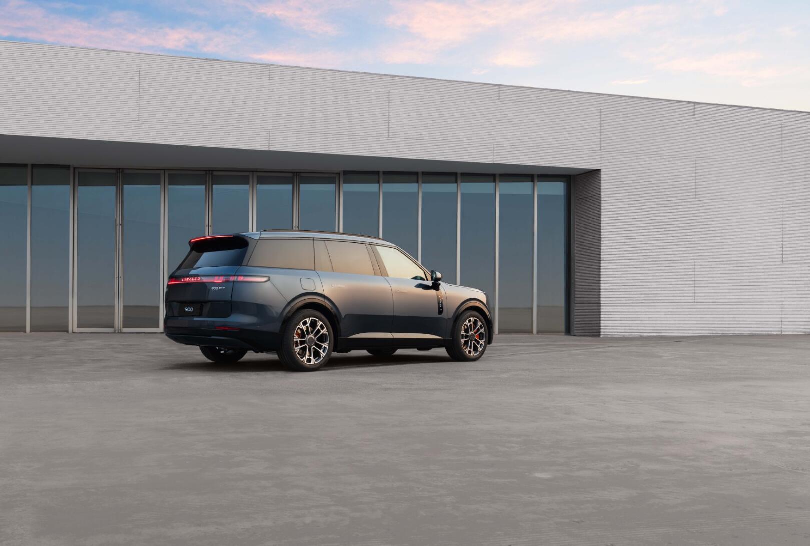 准备好钱包 吉利四款新车来袭 2025款星瑞东方曜今朝版领衔