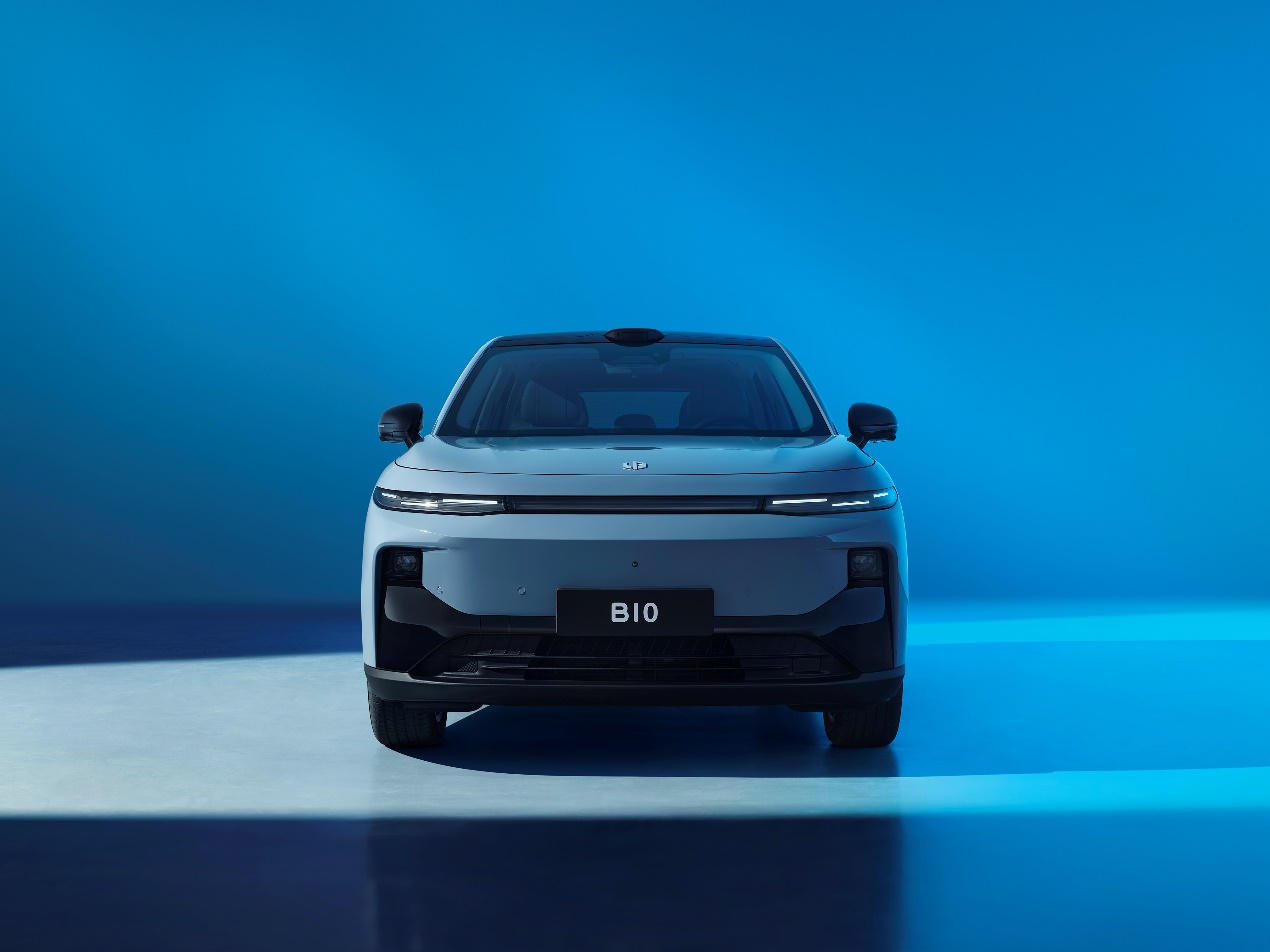 高通双旗舰芯片+激光雷达，零跑B10预售10.98万元起