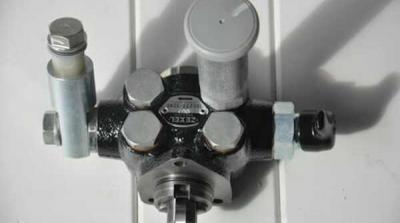 柴油车手油泵坏了有十状况，柴油机手油泵图解