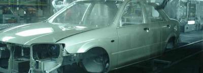 汽车烤漆和喷漆哪个好？车漆不进烤漆房效果一样吗