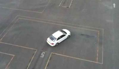 科二科三科四一个月能考完吗