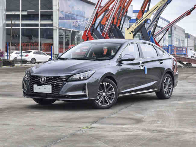 新款长安锐程plus落地价多少钱 享有购置税减半活动