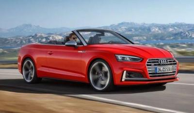 奥迪车灯下面小块开了怎么办