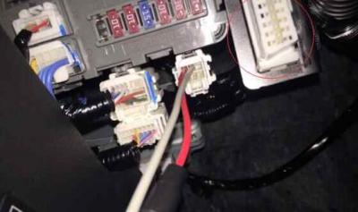 思域OBD接口在哪里？本田思域OBD接口位置在哪