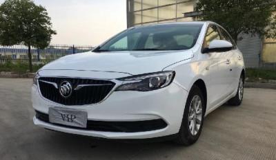 2017款英朗前大灯灯泡换法