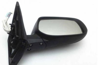 后视镜怎么判断后车距离