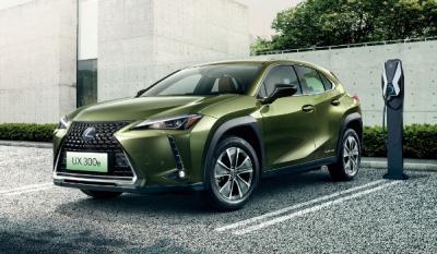 雷克萨斯ux300e新款价格多少 雷克萨斯ux300e落地多少钱（大概37.41万元起）