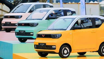 女士小巧汽车3万左右推荐，女士新能源电动汽车3万以内