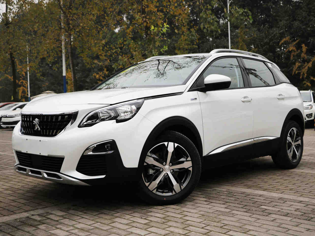 2022年8月底标致4008精英版落地价多少钱 真实成交价格