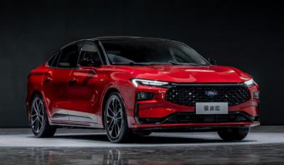 福特蒙迪欧有几种颜色 采用了六种外观配色(渔火红辨识度高)