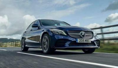 奔驰c200价格及图片是多少 2022款奔驰c200仅售25万(第七年保值率48%)