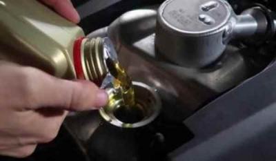 09款宝马3系机油液位怎么看