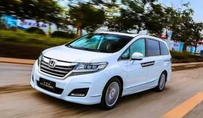 艾力绅分期付款多少钱 首付8万元(分期31万元)