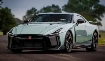 gtr多少钱一辆，参考价150.5-168万（国内已停售）