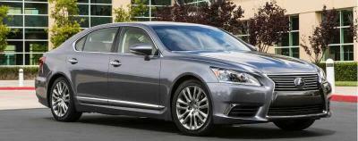 小轿车压脚为什么没事？脚被车轮压过怎么确定脚没事