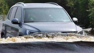 车子停着被水淹了怎么办？下暴雨车被淹了怎么办