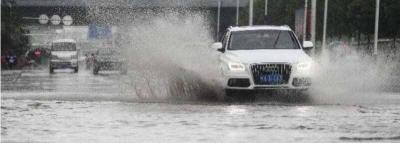 考科目二遇到下暴雨怎么办？考科目二下暴雨的好处