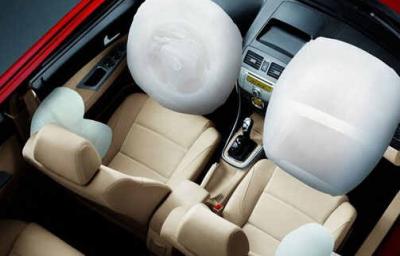 别克英朗xt安全气囊图，英朗xt几个气囊
