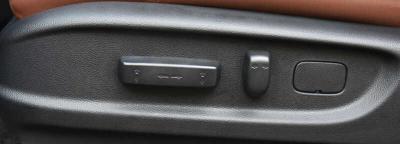 本田艾力绅座椅怎么调节，艾力绅后排怎么放倒图解