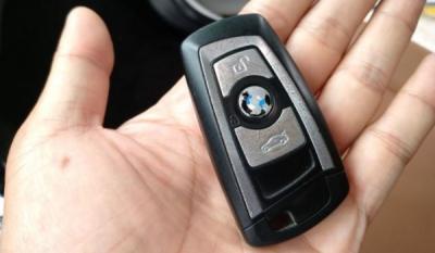 宝马x3车钥匙多少钱一把 更换车钥匙的注意事项（三千左右）