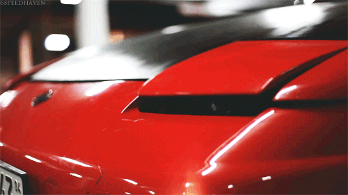 经典翻灯设计回归！MG Cyber X亮相：布加迪设计师亲手打造