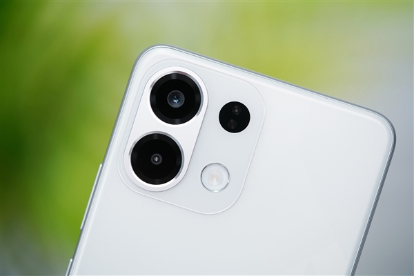 OPPO史上最大电池！OPPO K12s图赏