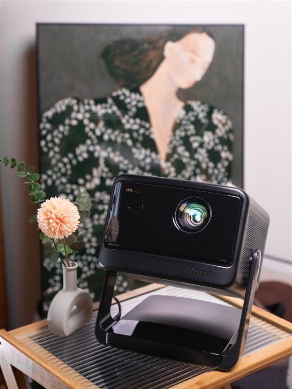 2025年618投影仪推荐：客厅投影仪3000-8000元全价位解析