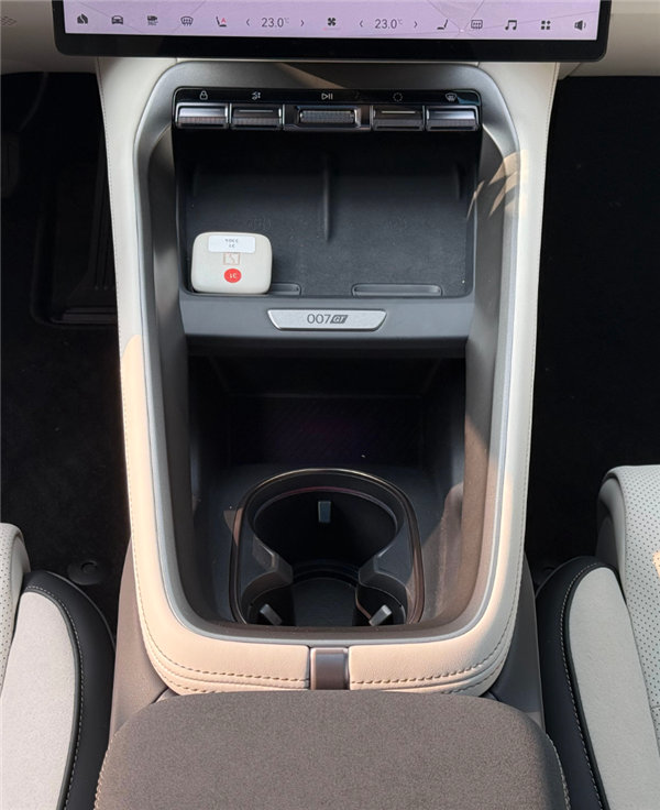 19.99万的007GT 极氪今晚诚意到位了