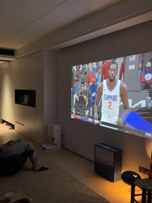 性价比高的投影仪是哪一款家庭用 2025年的隐藏神机当贝F7 Pro