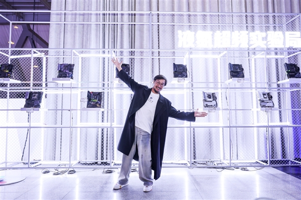 液氮超频+AI创作 华硕主板引领ROG DAY新玩法