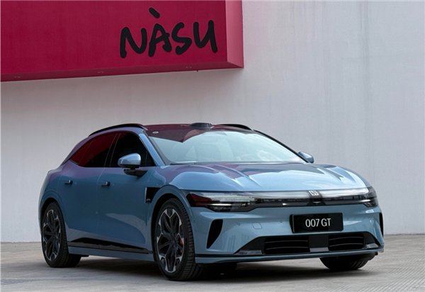 19.99万的007GT 极氪今晚诚意到位了