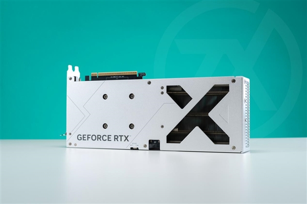 华硕RTX5060 Ti系列显卡发布！50系家族再添强将 