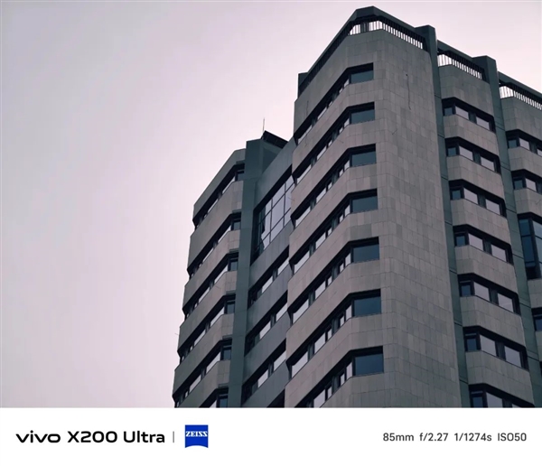 拍视频赶超苹果iPhone 蓝厂的新手机用起来到底怎么样