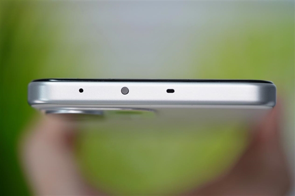 OPPO史上最大电池！OPPO K12s图赏