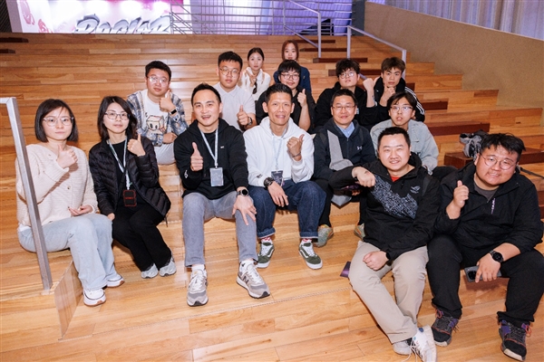 湘聚金字塔！华硕主板引爆ROG DAY 2025信仰狂欢