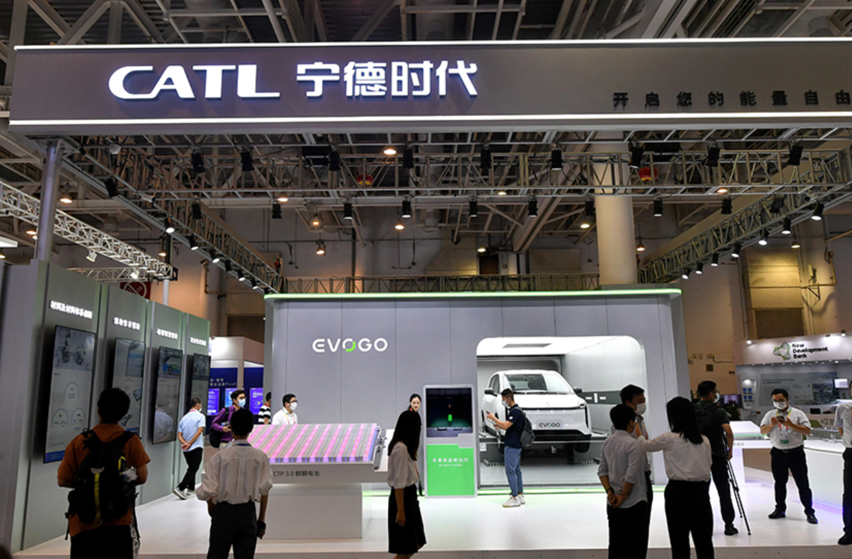 换电“万站时代”开启，宁德时代与中国石化共绘新能源汽车未来！