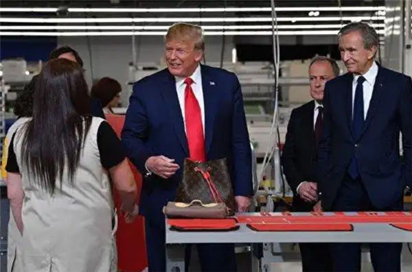 美国制造陷品控危机！LV德州工厂被曝废品率高达40%