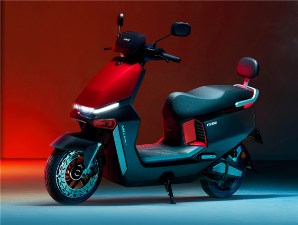 爱玛科技2024年净赚19.88亿元 成中国小电驴新一哥