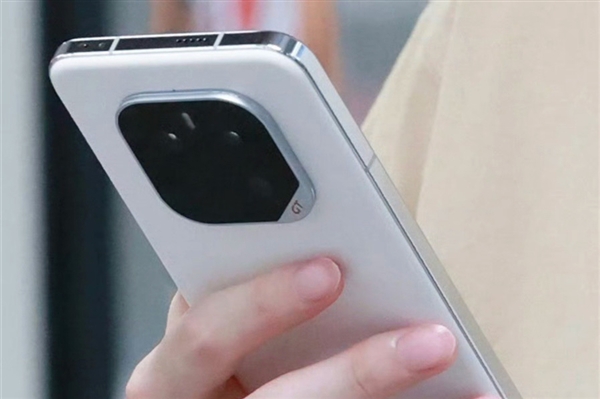 荣耀GT Pro安兔兔跑分突破344万：性能霸榜安卓阵营