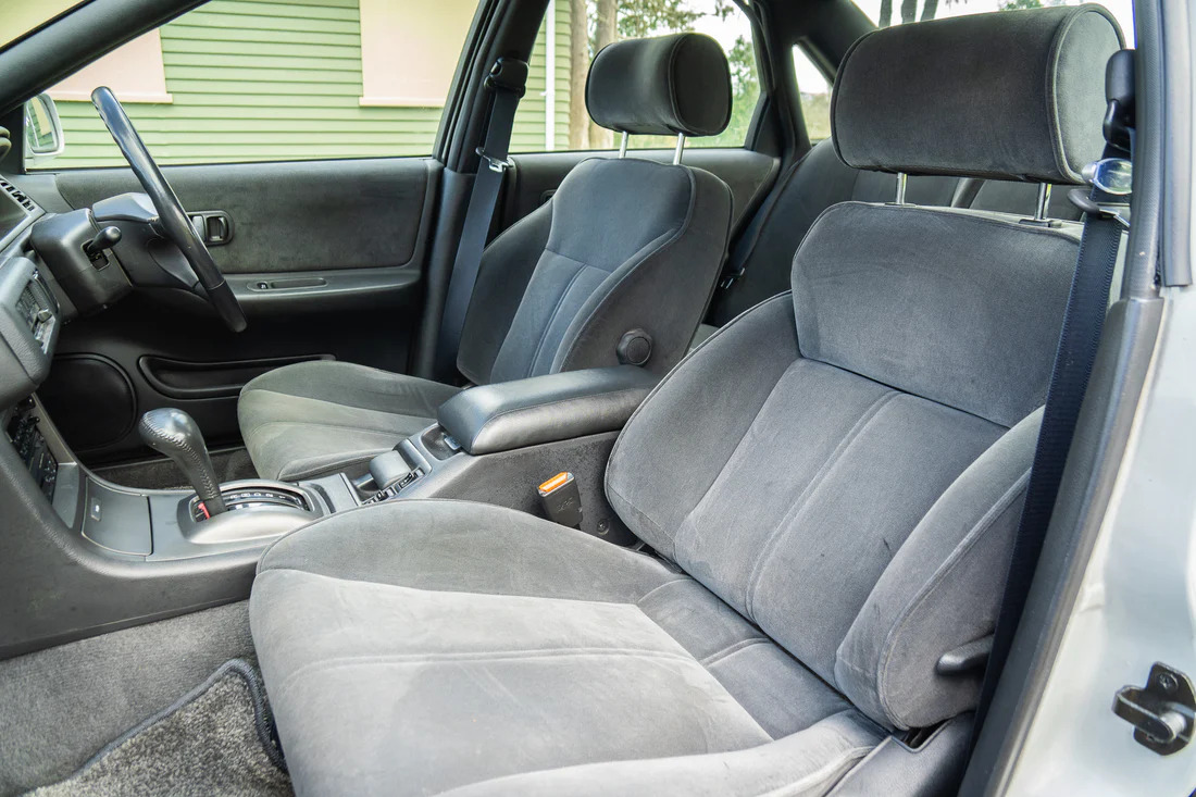 从Laurel衍生的运动豪华轿车—日产Cefiro A31