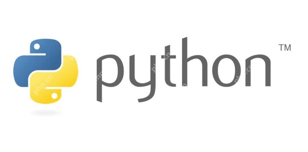 Python中如何使用__post_init__在数据类中执行后初始化？