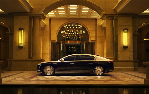 劳斯莱斯同款星空顶！尊界S800内饰细节官宣 5月30日上市