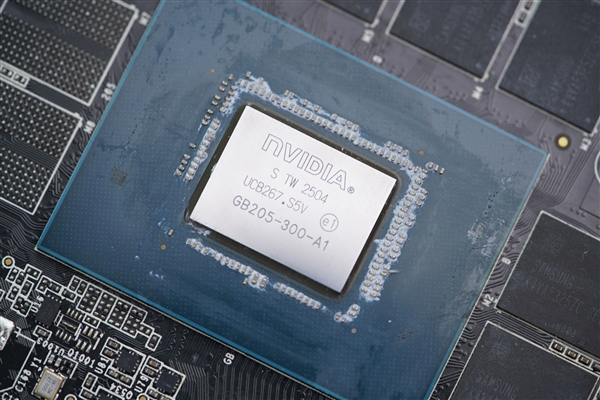 第四代电竞之心！铭瑄RTX 5070 iCraft OC 12G图赏