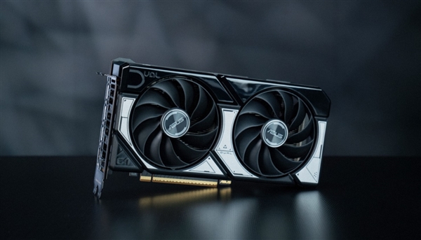 DLSS 4全新甜品卡！华硕RTX5060系列显卡上市