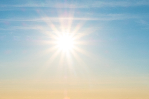 热到烫伤！北方多地地面温度已超70℃