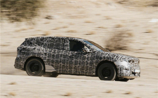 中国特供！首台国产宝马'新世代'车型于沈阳下线开启测试