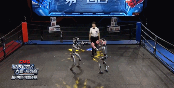 全球首个机器人拳王出炉：“AI策算师”团队宇树G1机器人获胜