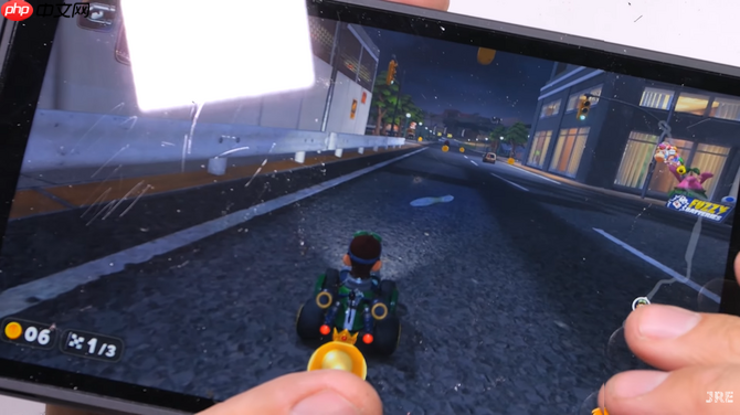 国外玩家暴力测试Switch 2耐久性 刀割火烧不建议模仿