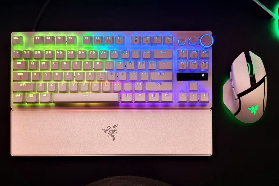 当极简主义遇上电竞基因! 雷蛇猎魂光蛛V3专业竞技版键盘开箱测评