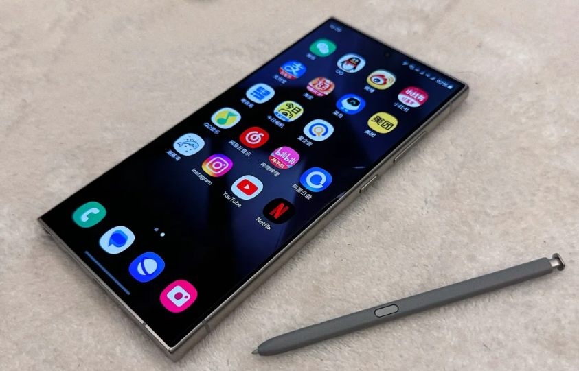 卧槽,2025机皇集体大跳水:五款“神仙价”旗舰手机 卧槽,2025机皇集体大跳水:五款“神仙价”旗舰手机